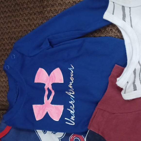 Name Brand 0-3 month clothing lot - Picture 4 of 13